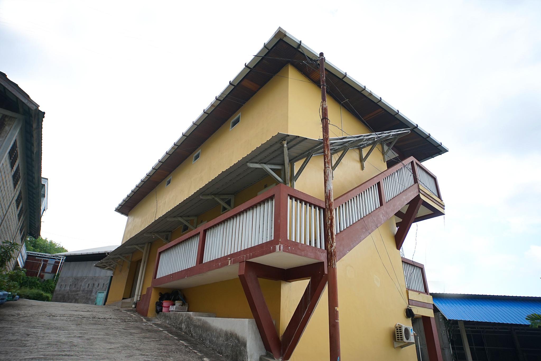 SPOT ON 2729 Marzan Syariah Guest House Balikpapan  Bagian luar foto